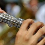 How to Hold the Flute